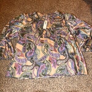 Passports Woman‎ Paisley Blouse Smocked Neckline Tie 2X